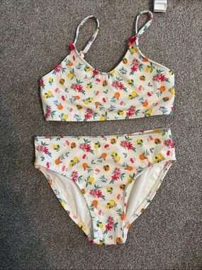 art class White Floral Fruit Print Girls Bikini Set